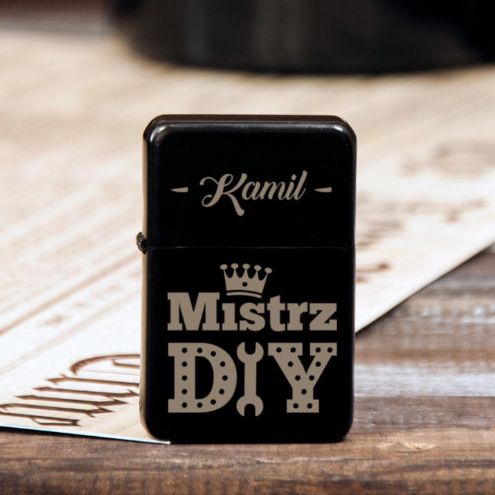 Mistrz DIY - Zapalniczka z grawerem